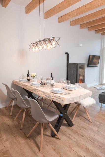 Ferienwohnung Otto-Dill-Halle Elmstein Екстер'єр фото
